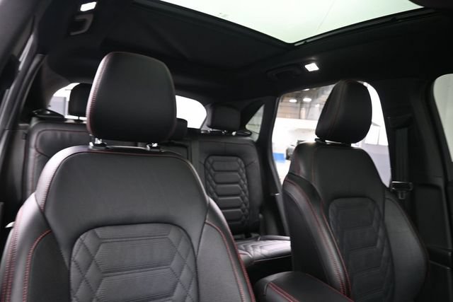Certified 2023 Ford Escape ST-Line Elite w/ Premium Technology Package AWD/4WD image 29