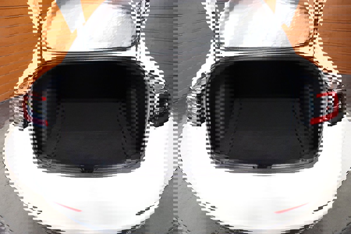 Used 2023 Tesla Model 3 Standard Range image 51