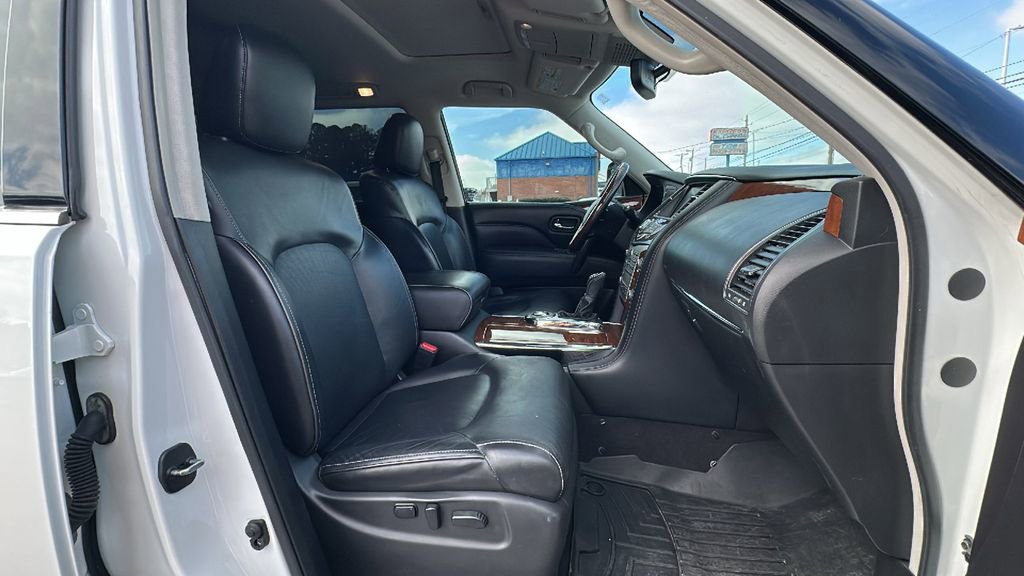 Used 2019 INFINITI QX80 Luxe w/ All-Season Package image 15