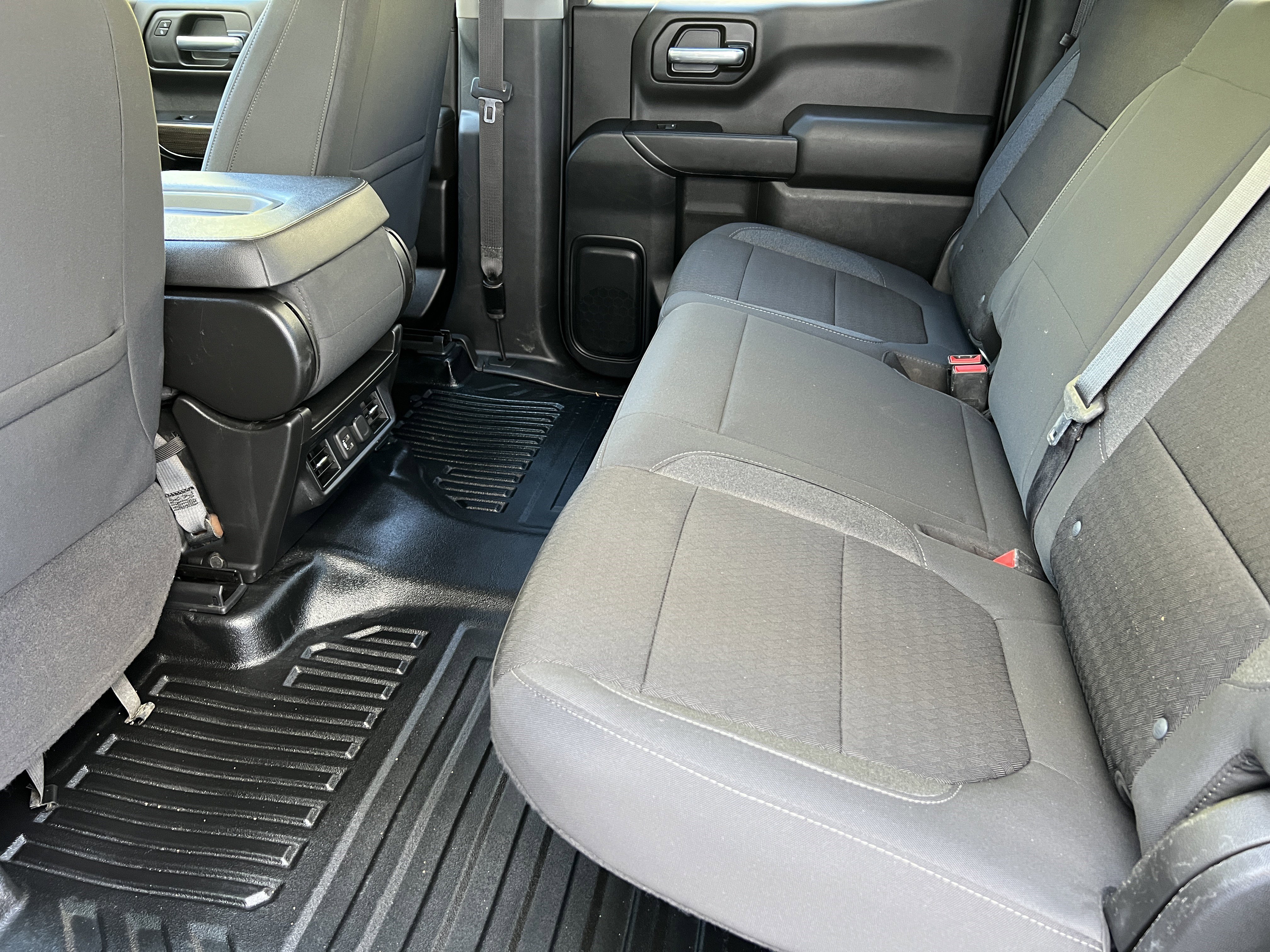 Used 2022 Chevrolet Silverado 1500 LT image 15