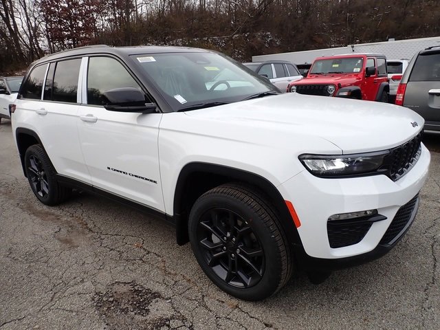 New 2025 Jeep Grand Cherokee Limited w/ MOPAR Finishing Package image 9