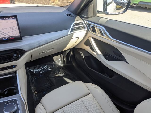Used 2025 BMW i4 eDrive40 w/ Premium Package image 16