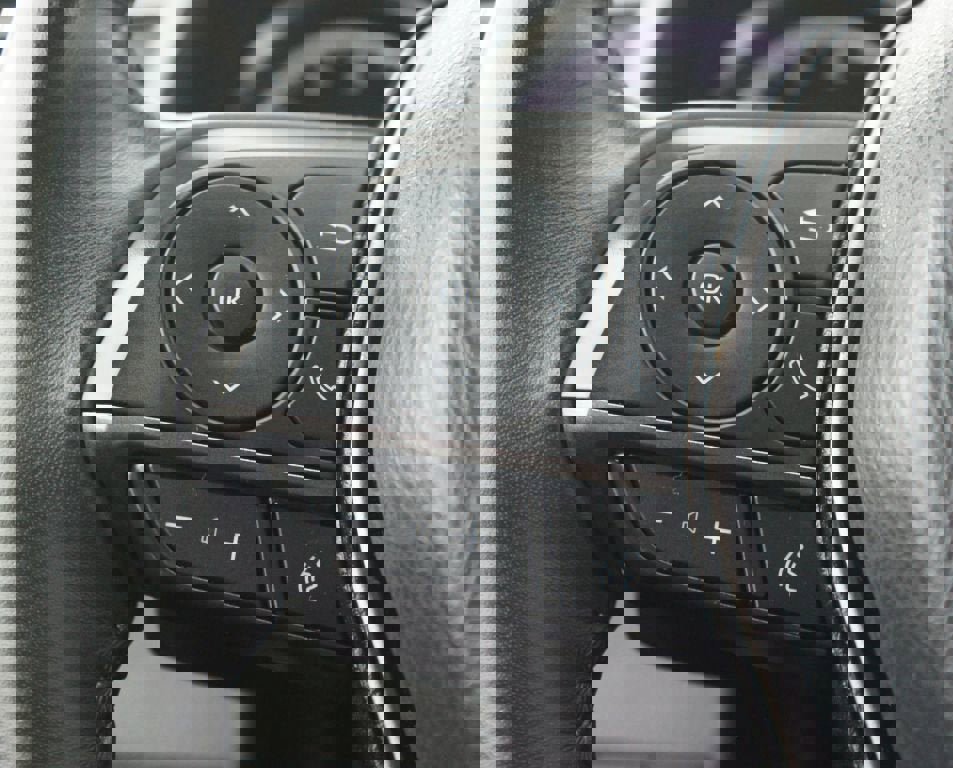 Used 2024 Toyota Camry SE image 7