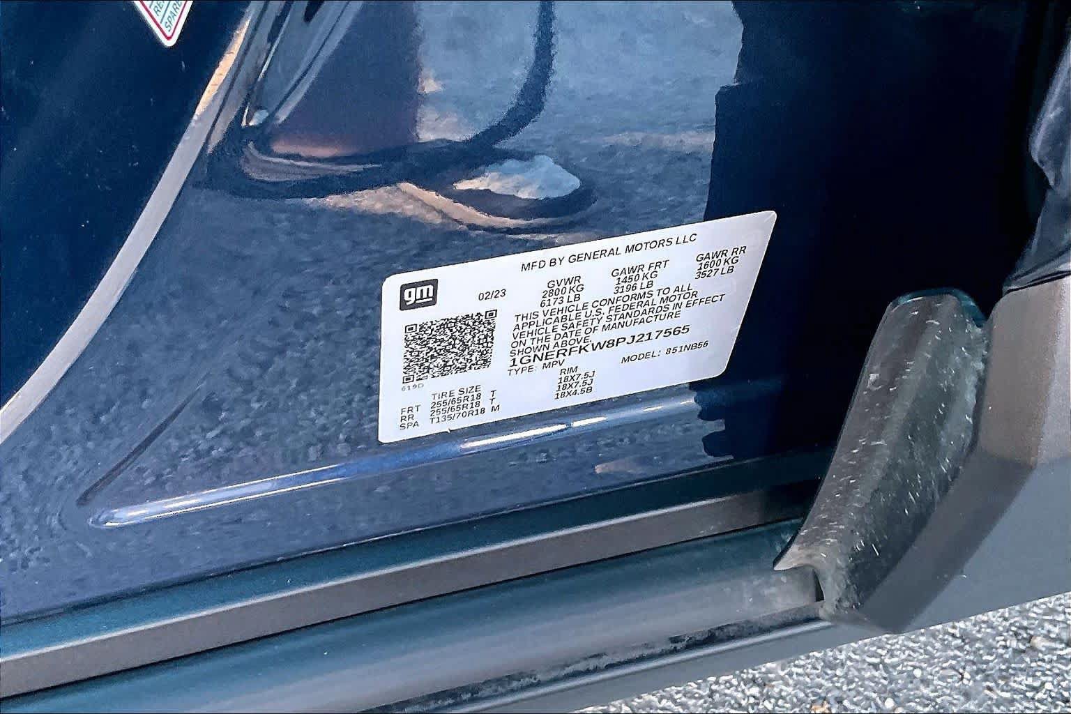 Used 2023 Chevrolet Traverse LS w/ Safety Package FWD image 32