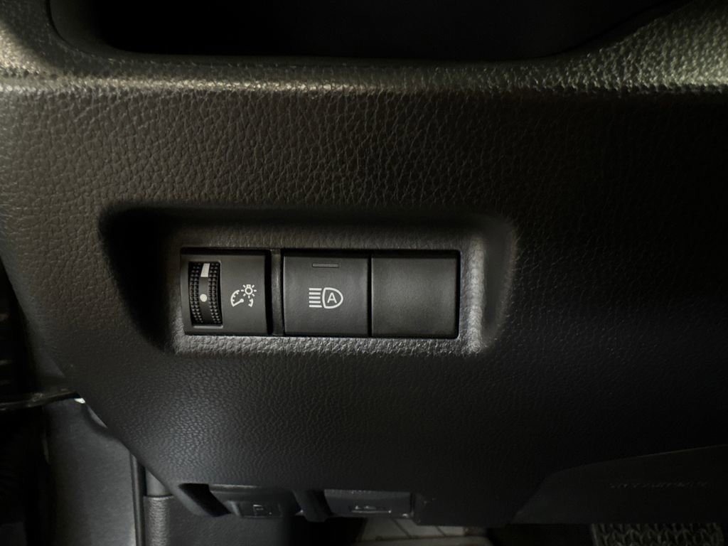 Used 2023 Toyota RAV4 LE image 21