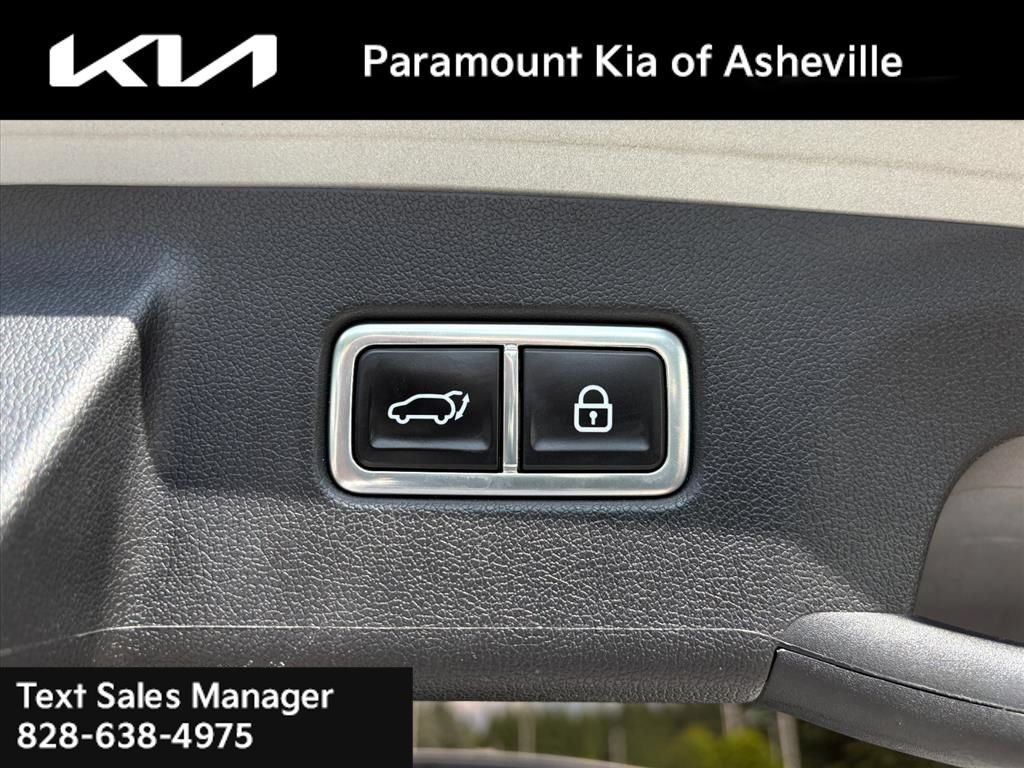 Certified 2022 Kia Sorento SX FWD image 28
