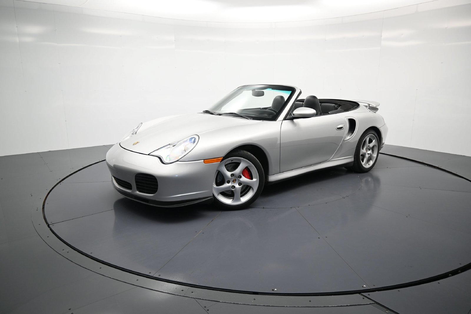 Used 2004 Porsche 911 Turbo AWD/4WD image 1