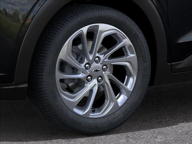 New 2027 Chevrolet Bolt LT image 9