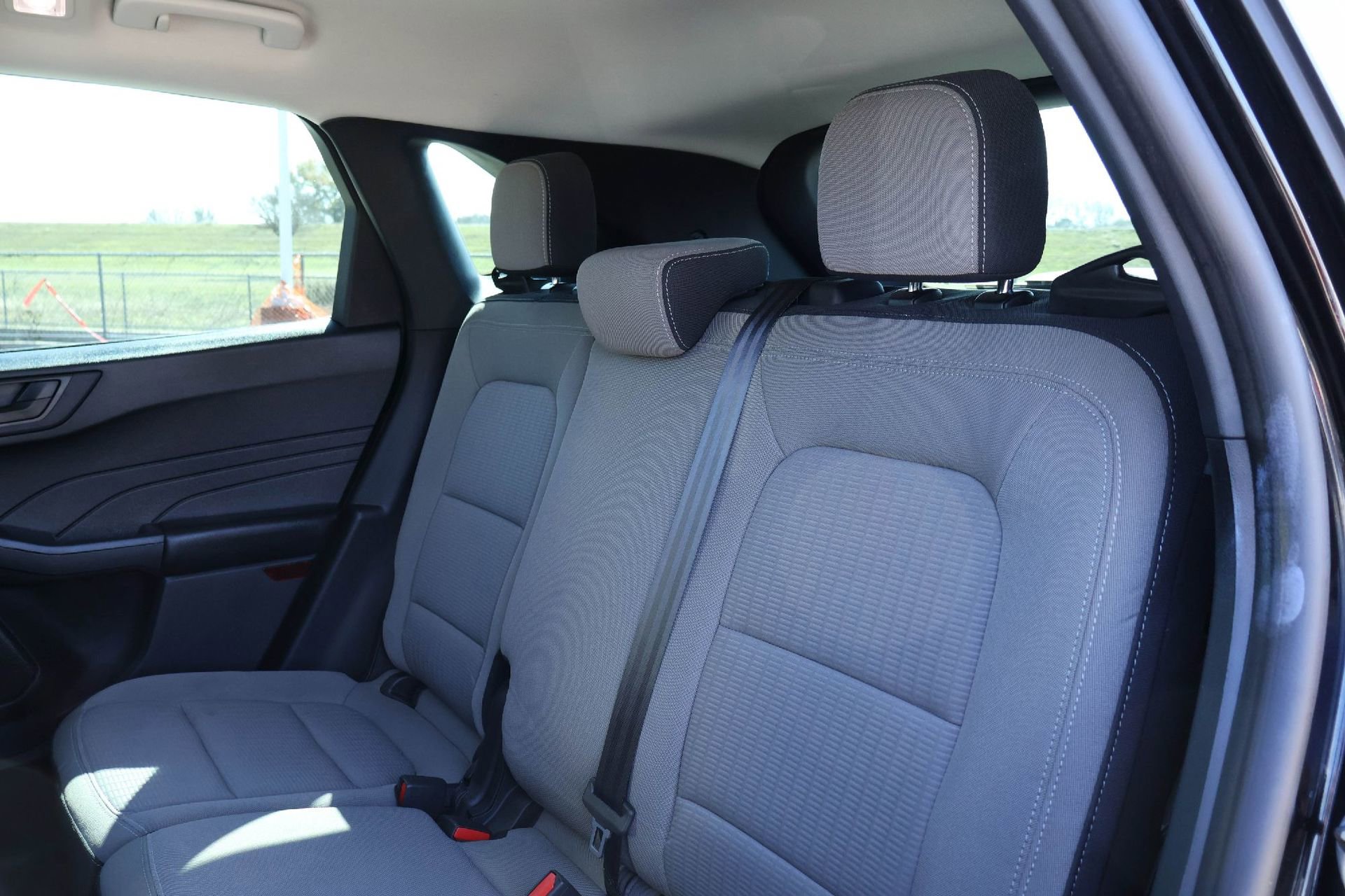 Used 2022 Ford Escape S image 13