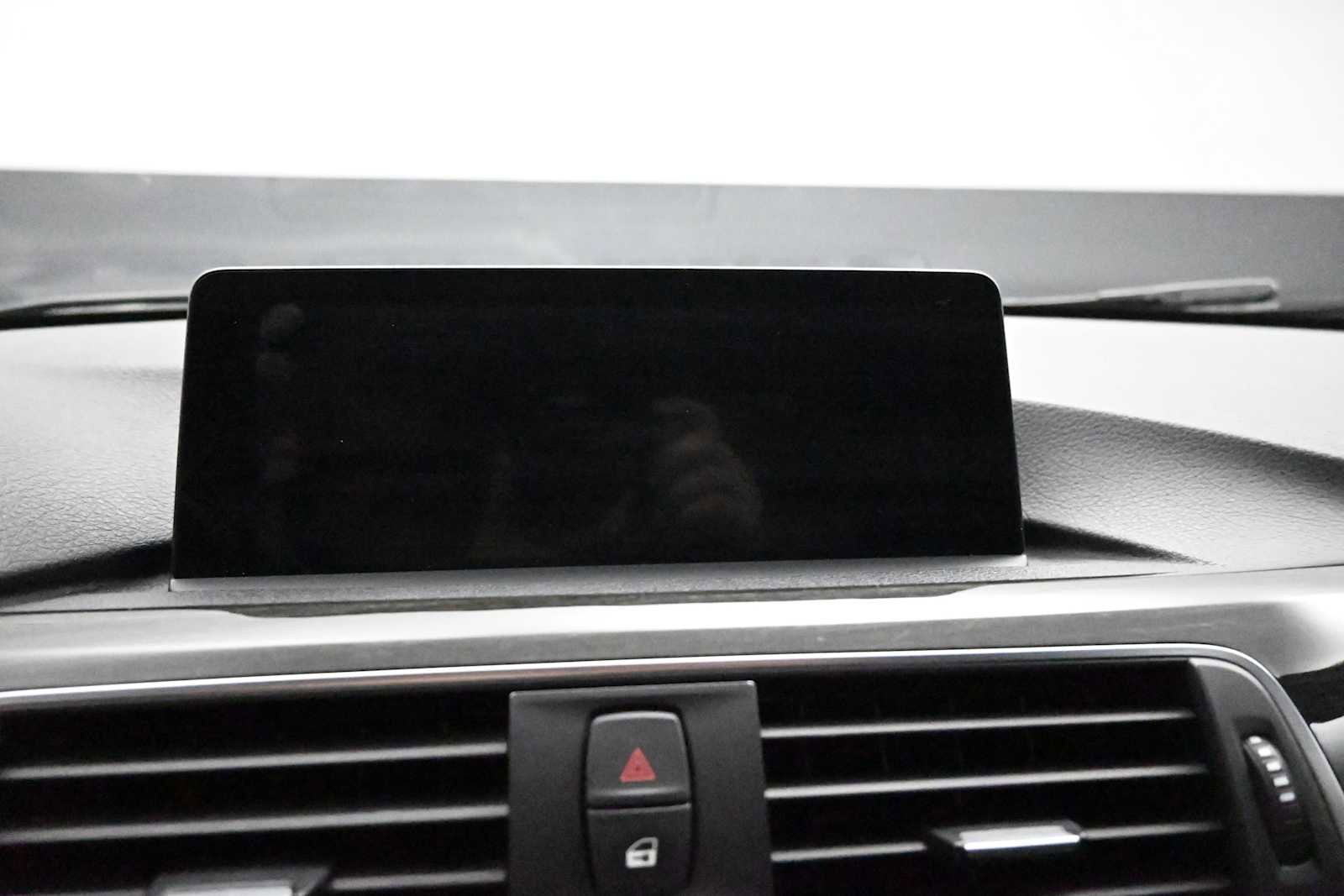 Used 2016 BMW 328i Sedan RWD image 19