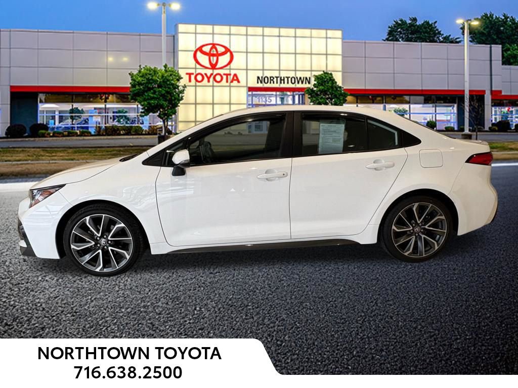 Used 2021 Toyota Corolla SE w/ Carpet Mat Package (TMS) image 2