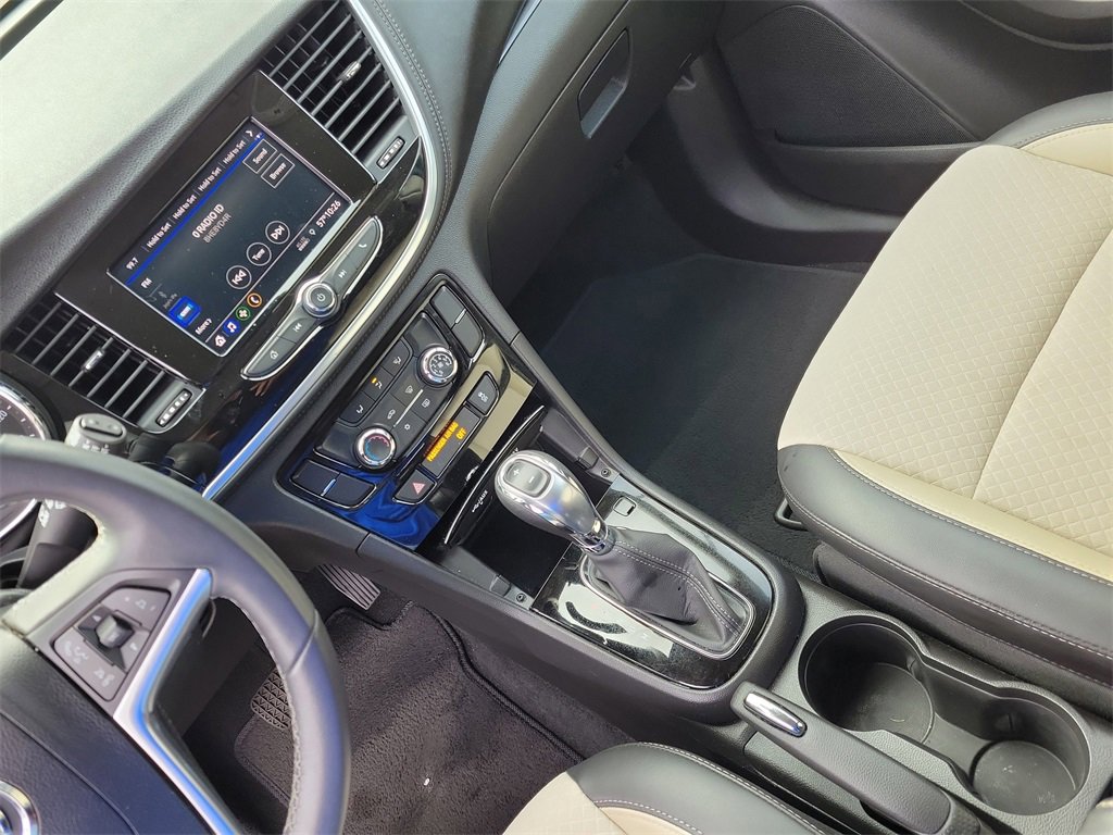 Certified 2022 Buick Encore Preferred w/ Safety Package image 35