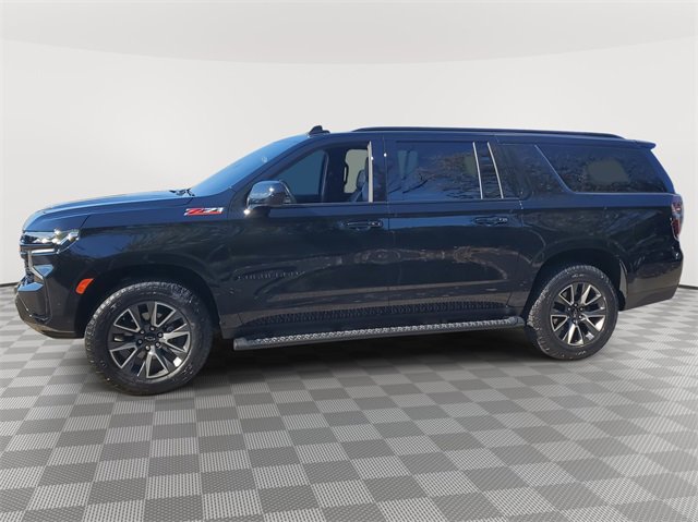 Used 2023 Chevrolet Suburban Z71 image 3