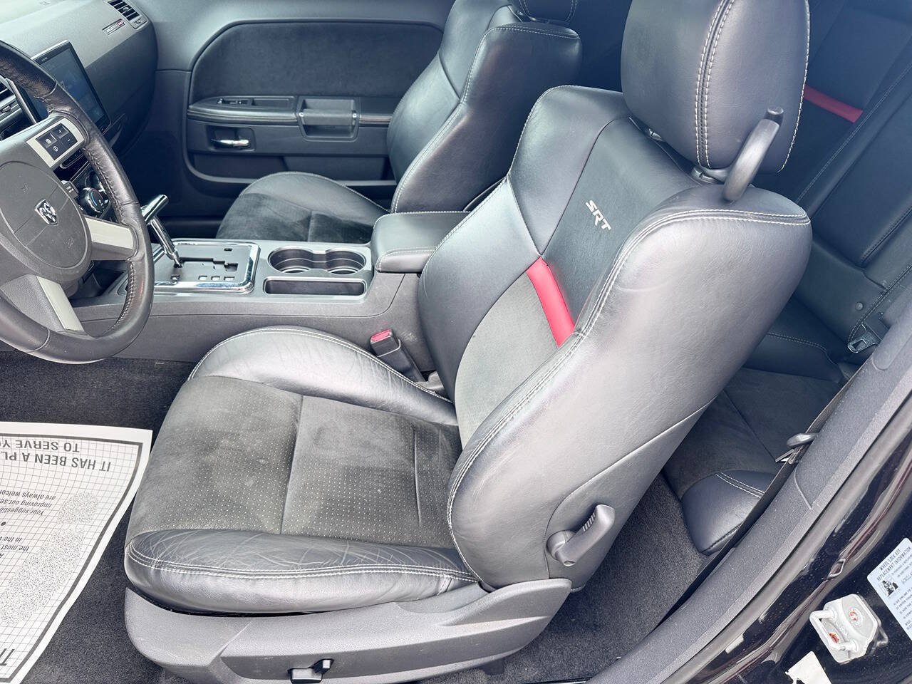 Used 2009 Dodge Challenger SRT8 w/ SRT Option Group II RWD image 6