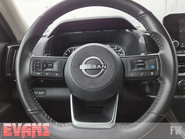 Used 2024 Nissan Pathfinder SV AWD/4WD image 13