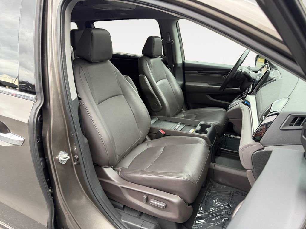 Used 2018 Honda Odyssey Elite image 25
