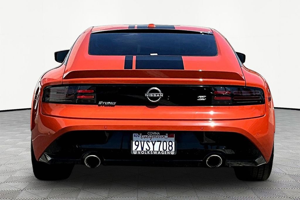 Used 2024 Nissan Z Performance w/ Heritage Edition RWD image 5