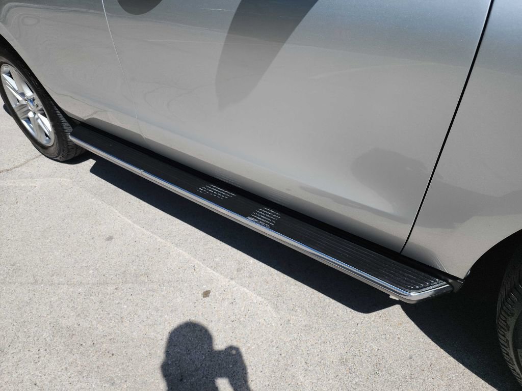 Used 2019 Ford Expedition XLT w/ Equipment Group 202A image 11