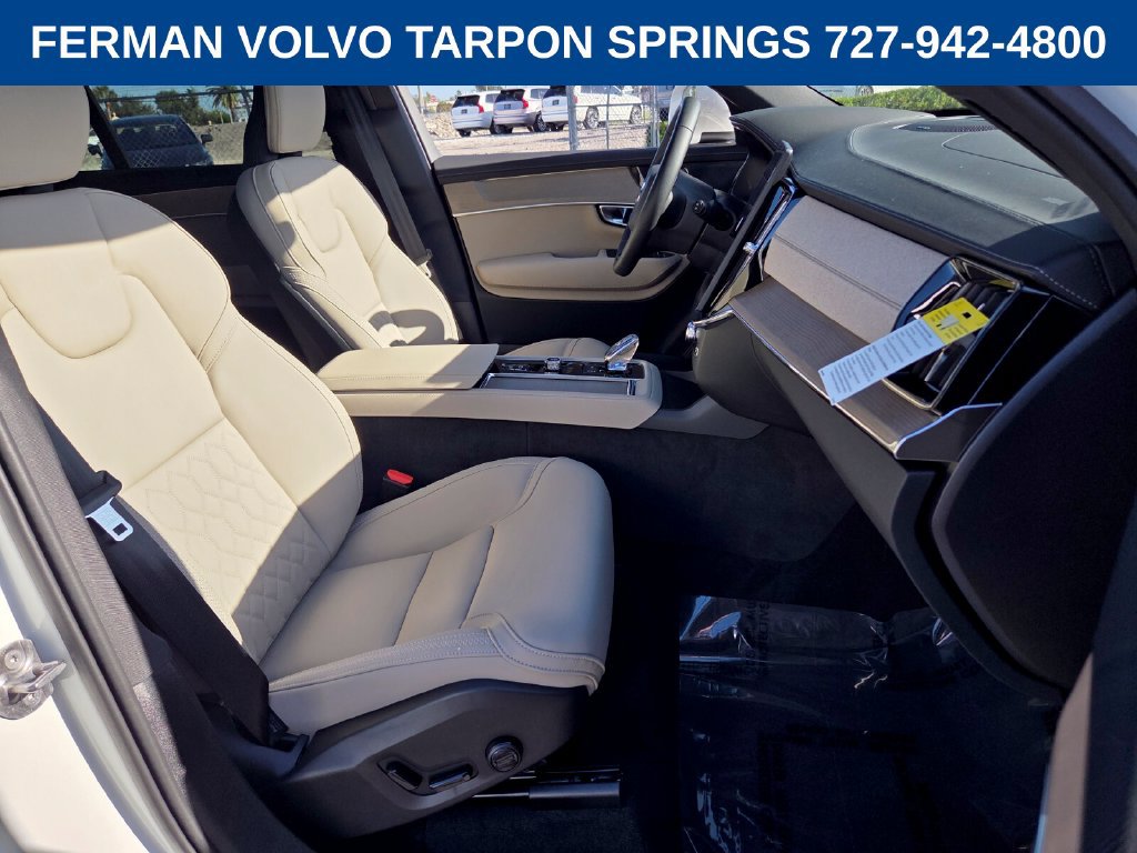 New 2027 Volvo XC90 T8 Plus AWD/4WD image 19