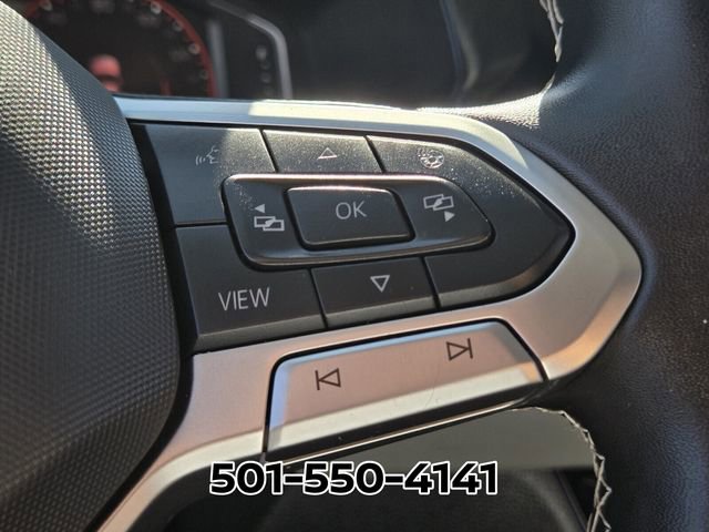 Used 2024 Volkswagen Taos SEL image 36