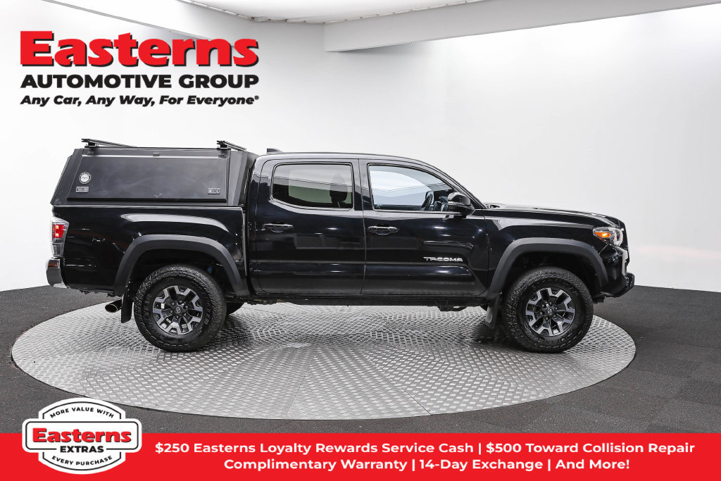 Used 2021 Toyota Tacoma TRD Off-Road AWD/4WD image 5