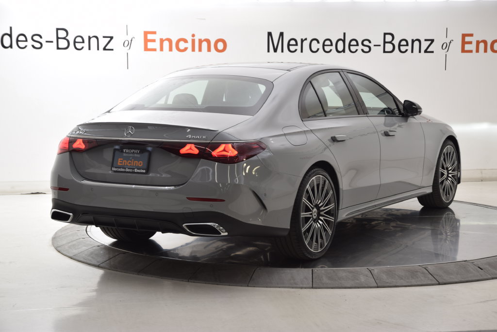 New 2027 Mercedes-Benz E 450 4MATIC Sedan image 6