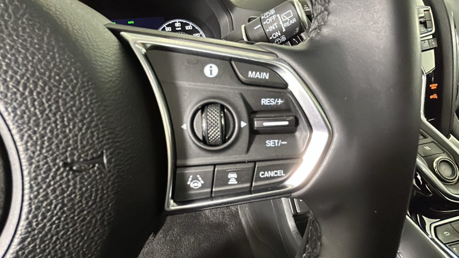Used 2019 Acura RDX w/ Advance Package AWD/4WD image 19