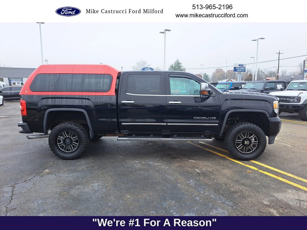 Used 2015 GMC Sierra 3500 Denali image 6