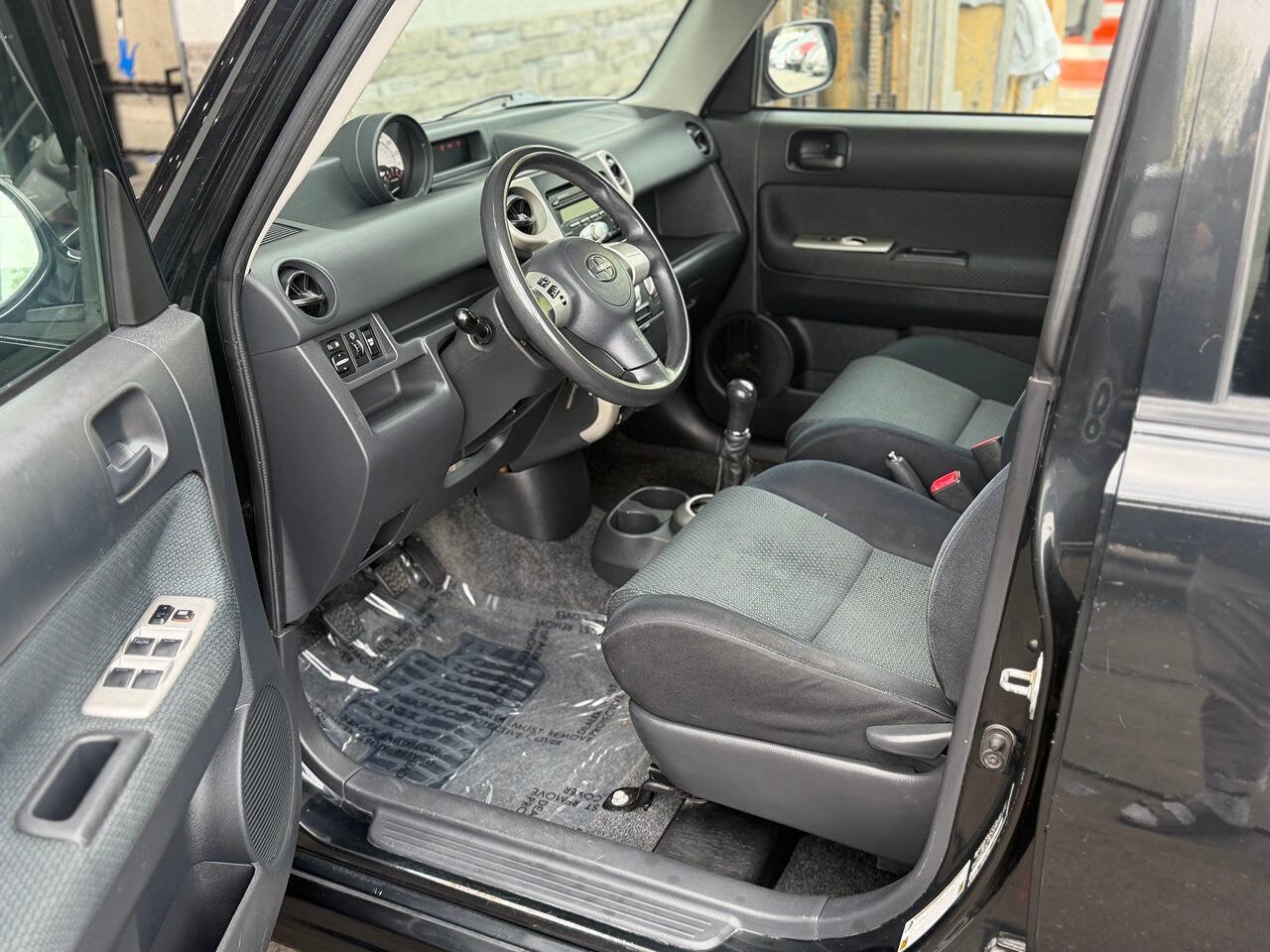 Used 2006 Scion xB image 4