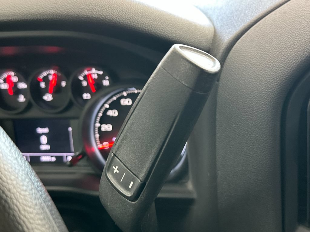 Used 2025 Chevrolet Silverado 1500 W/T RWD image 17