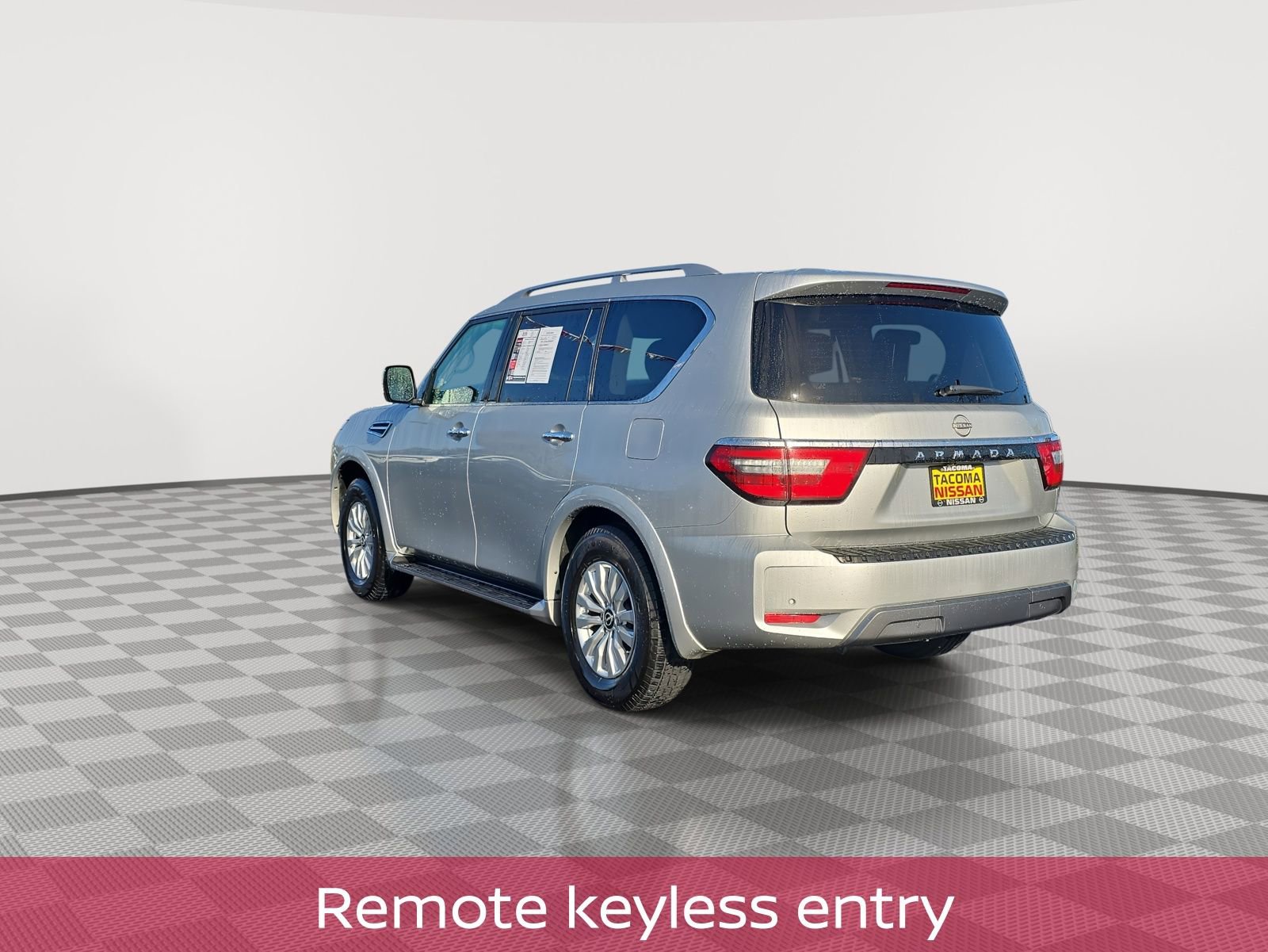 Used 2024 Nissan Armada SV image 7