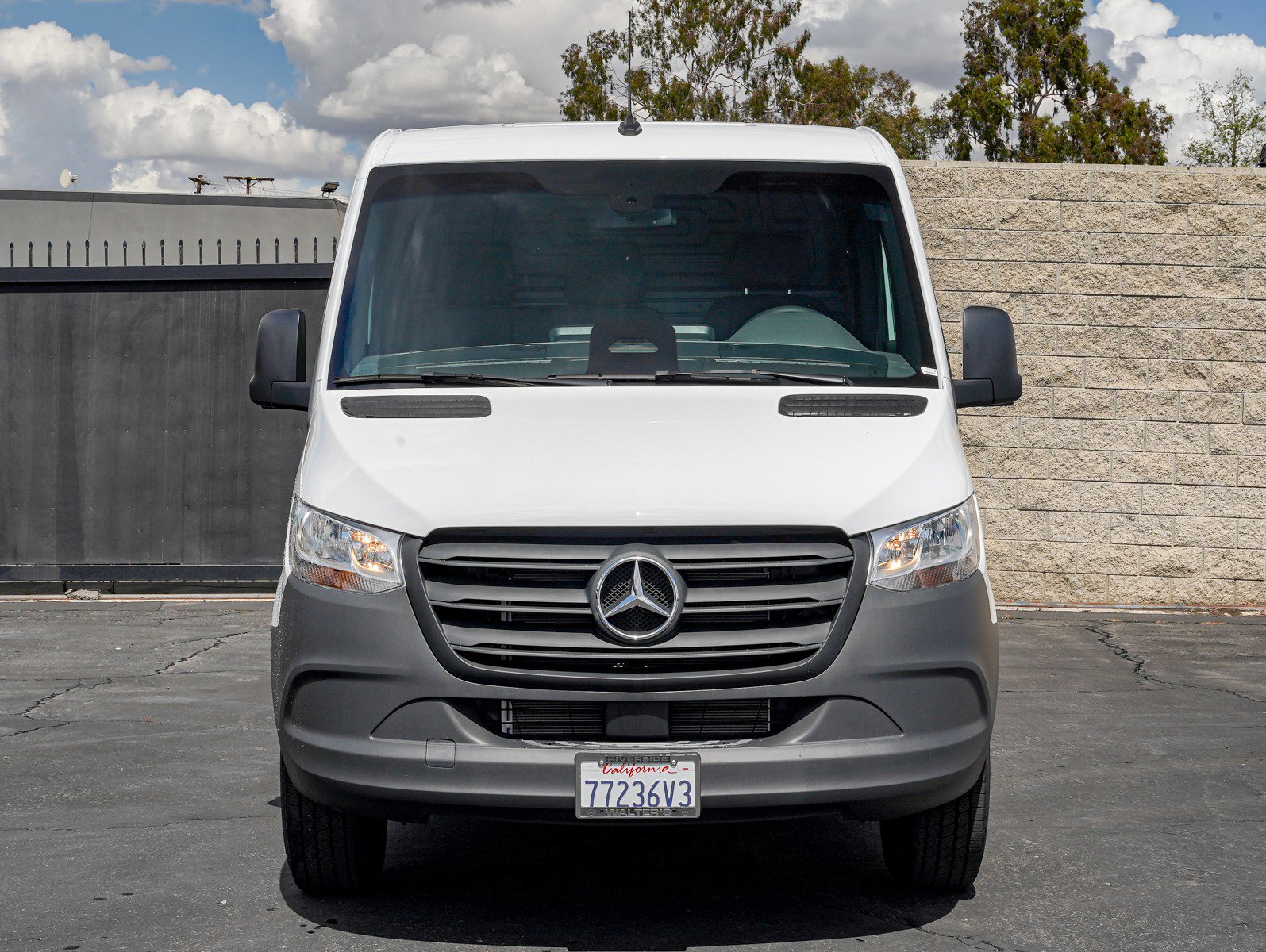 Used 2026 Mercedes-Benz Sprinter 2500 image 2