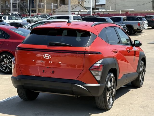 Used 2025 Hyundai Kona SEL FWD image 4