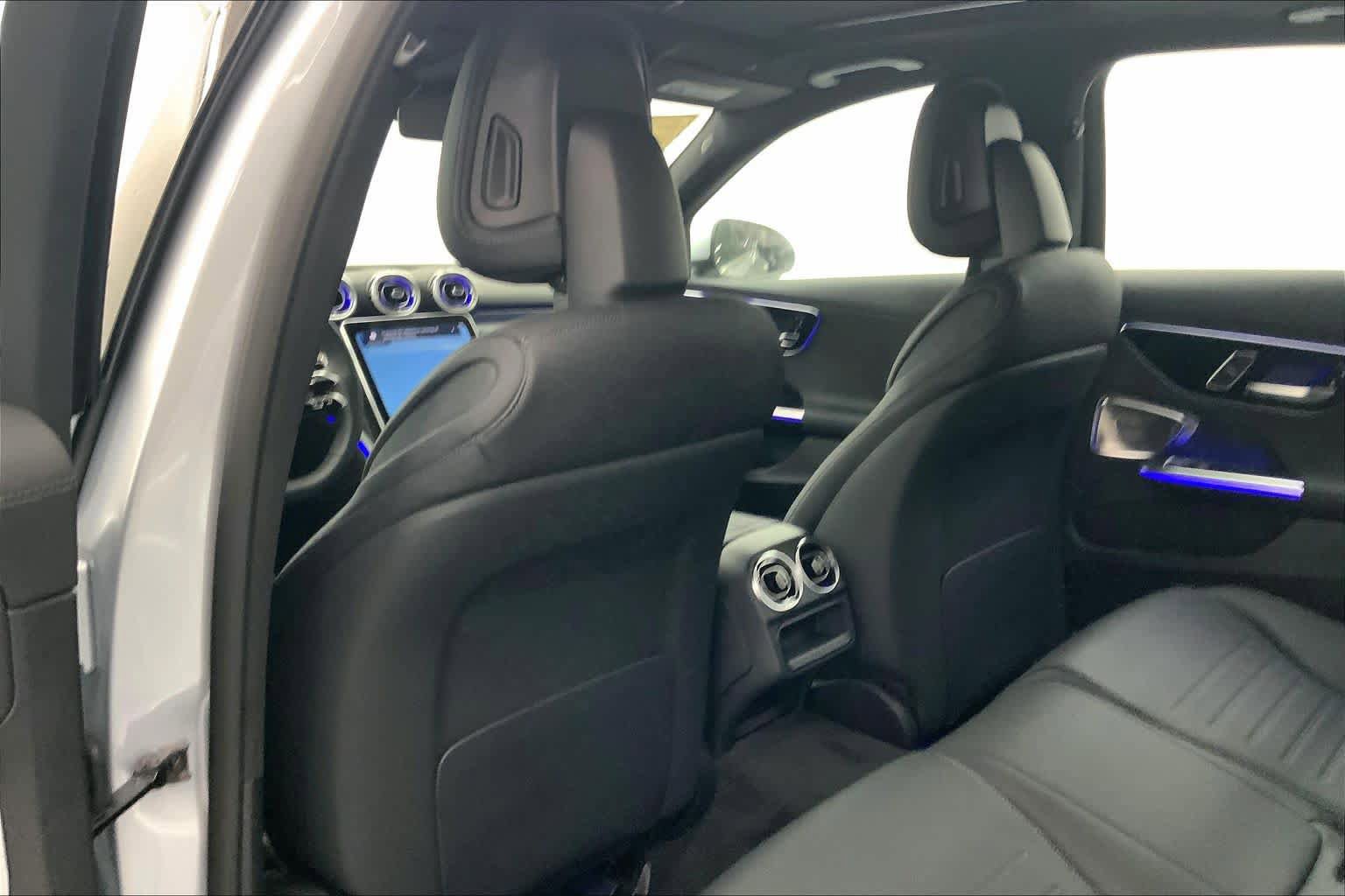 New 2026 Mercedes-Benz C 300 Sedan image 18