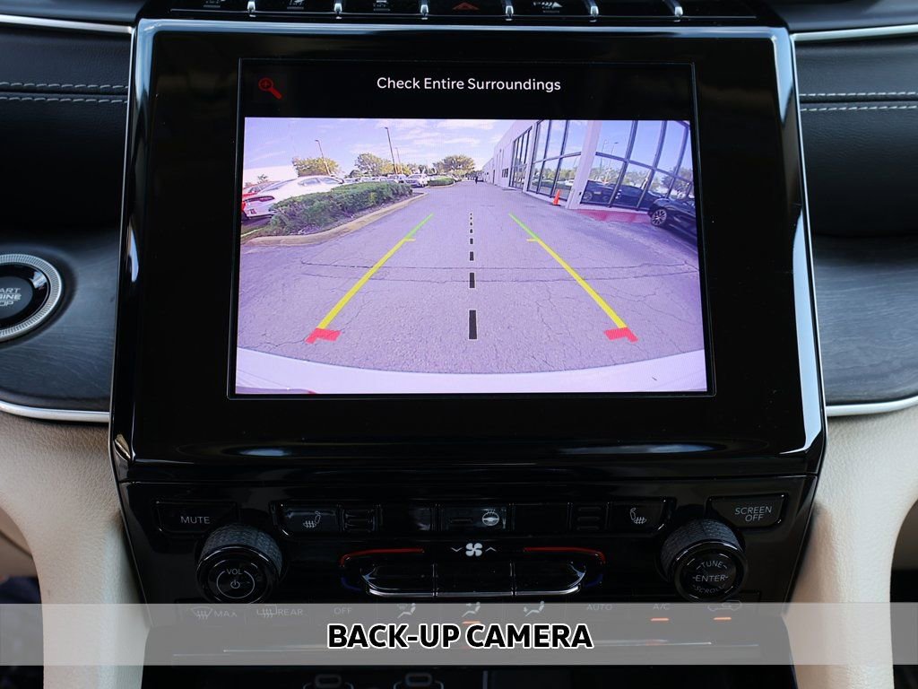 Used 2022 Jeep Grand Cherokee Limited w/ Trailer Tow Prep Group (B) image 6