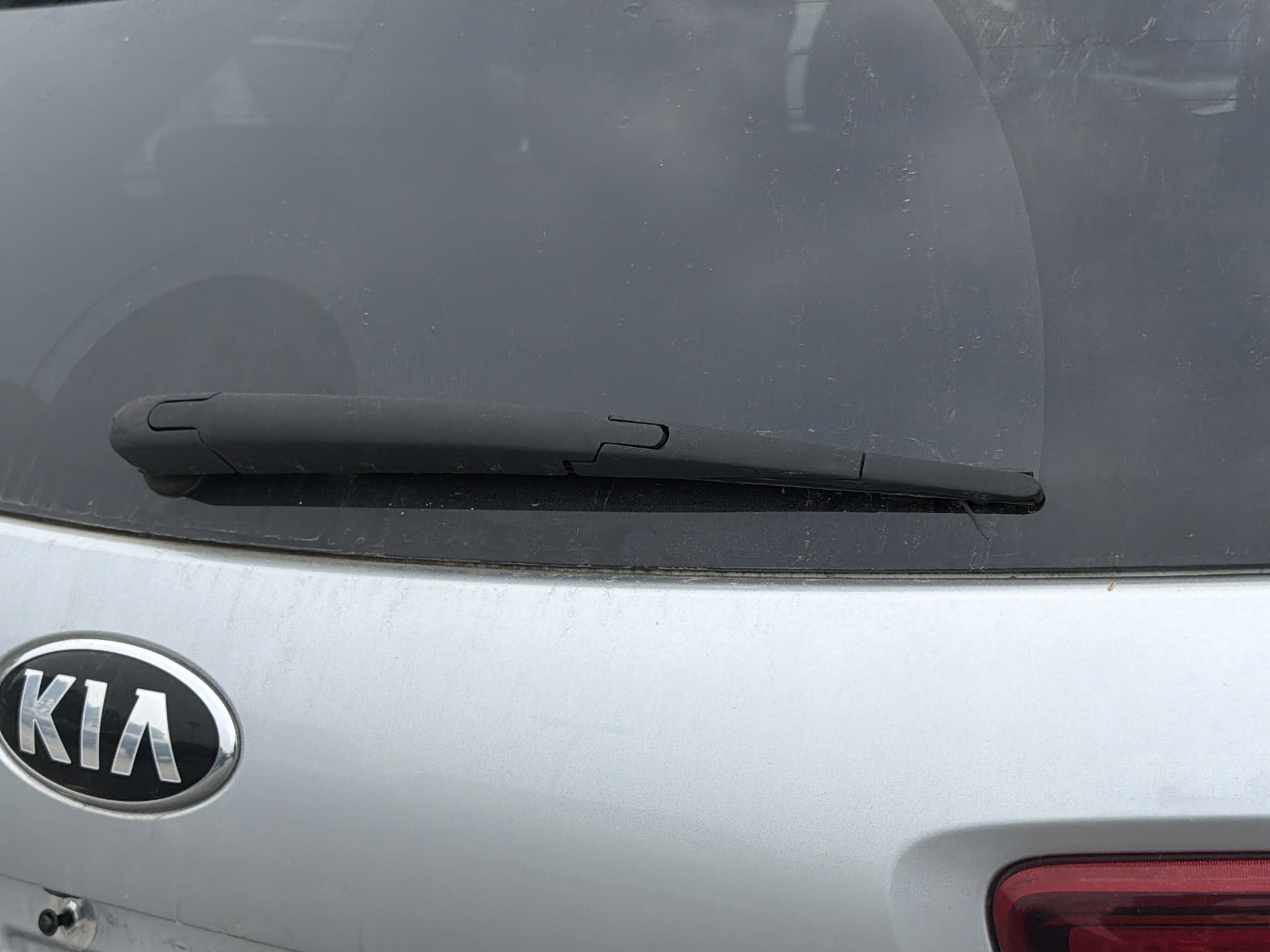 Used 2020 Kia Sorento LX image 8