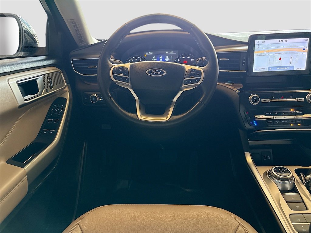 Used 2022 Ford Explorer Limited image 23