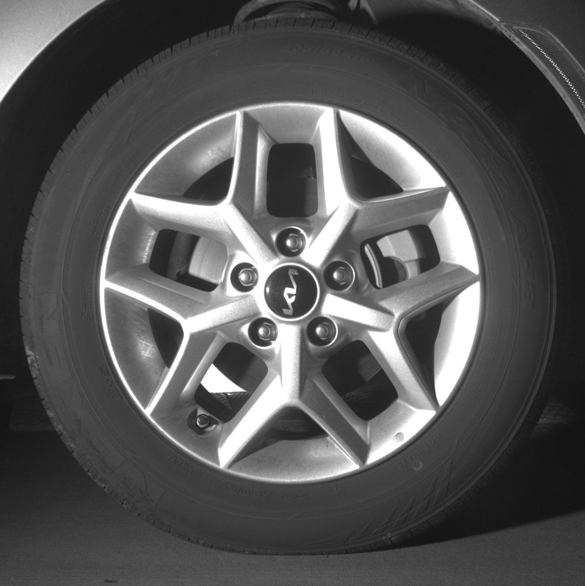 Used 2025 Kia Soul LX w/ LX Technology Package FWD image 13