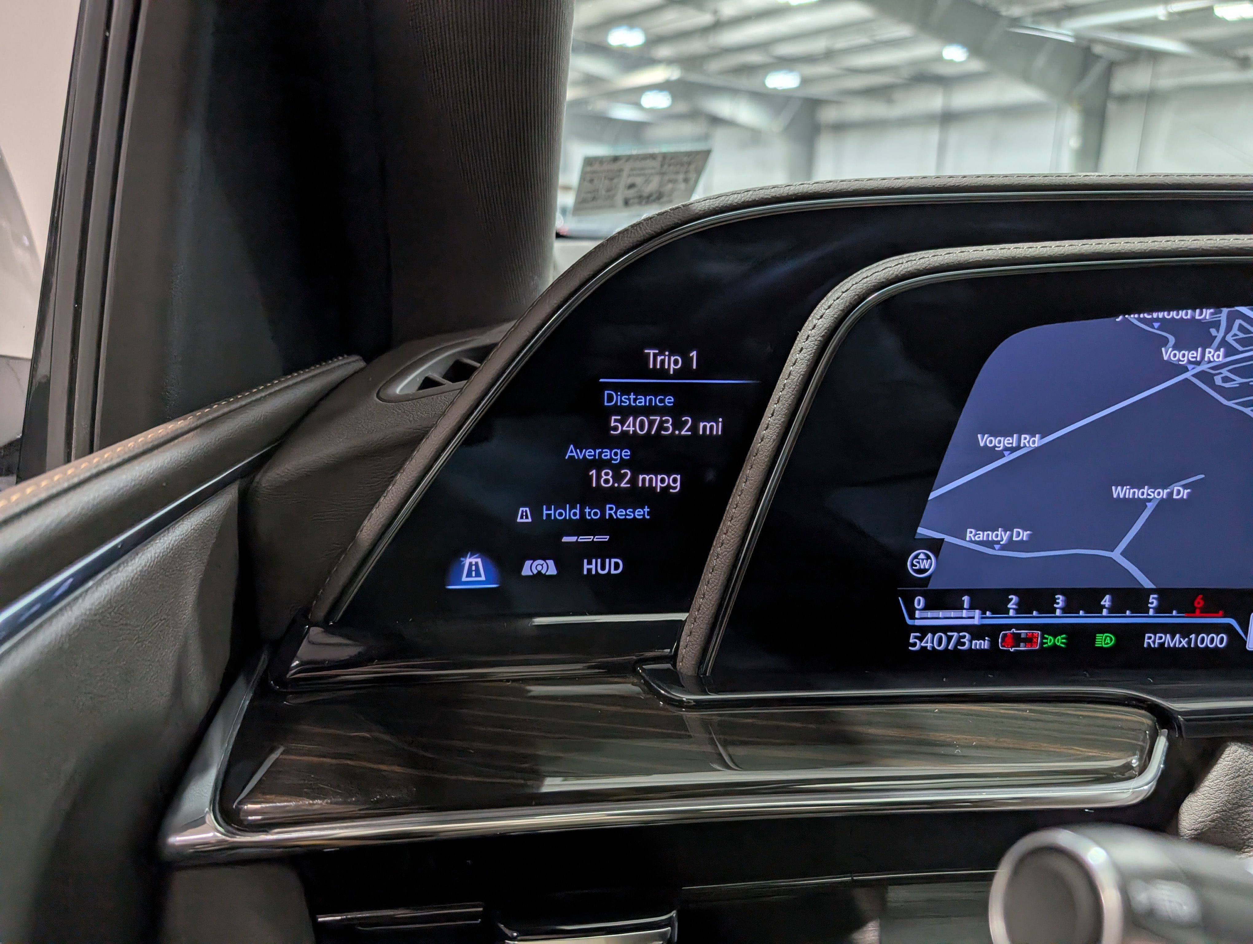 Used 2023 Cadillac Escalade Sport w/ LPO, ONYX Package AWD/4WD image 27