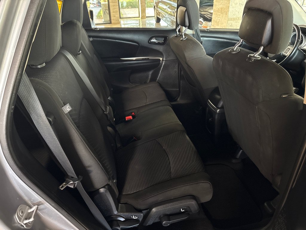 Used 2018 Dodge Journey SE w/ Popular Equipment Group FWD image 13