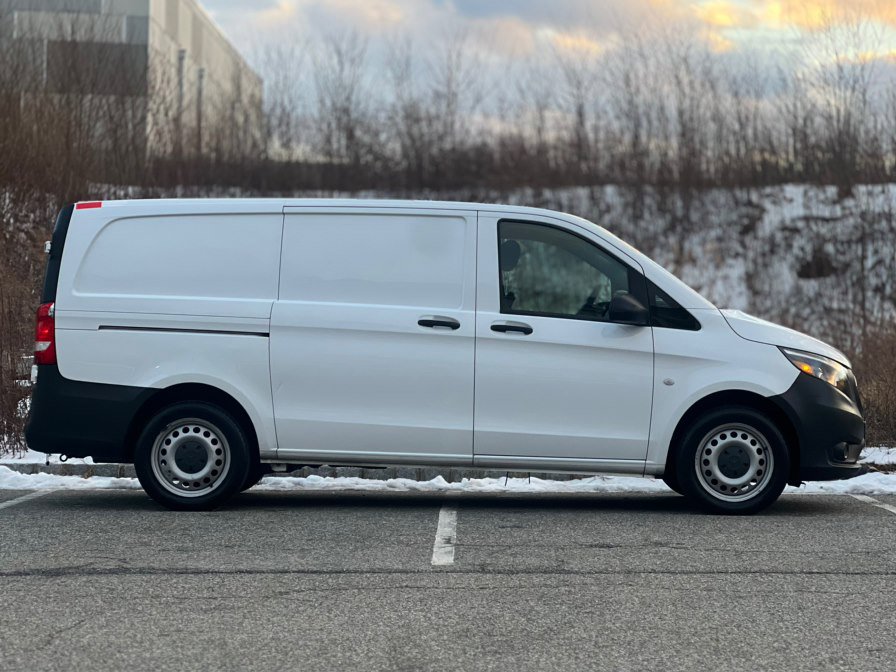 Used 2020 Mercedes-Benz Metris Kargo Master Shelves /Partitio w/ Safety Package image 9