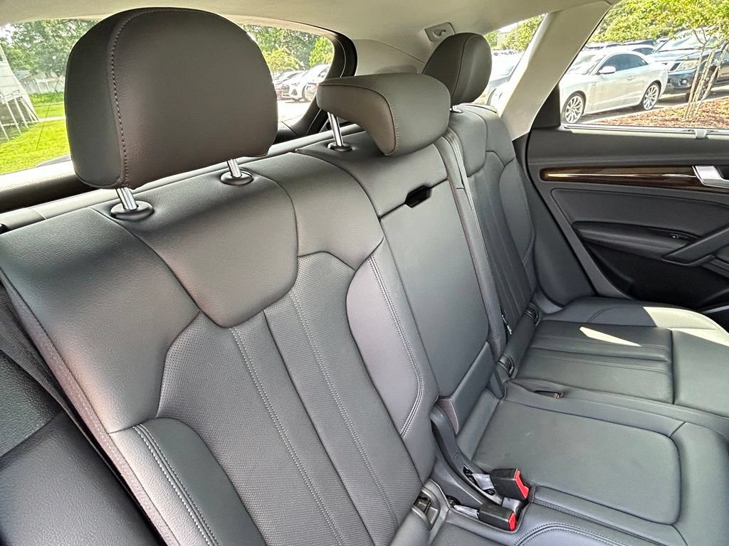 Used 2019 Audi Q5 2.0T Premium Plus w/ Premium Plus Package AWD/4WD image 46