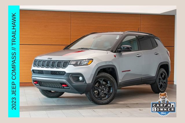 Used 2023 Jeep Compass Trailhawk AWD/4WD image 1
