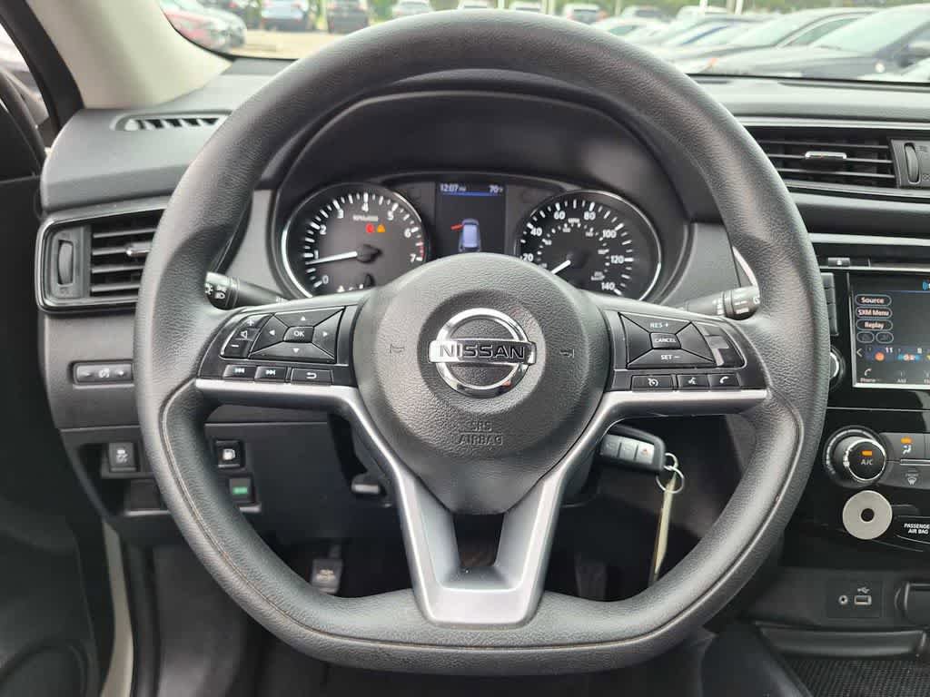 Used 2018 Nissan Rogue S AWD/4WD image 14