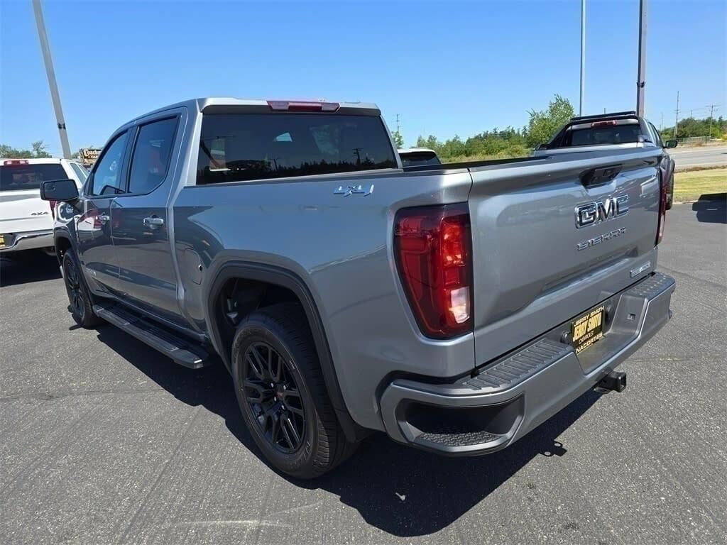 Used 2024 GMC Sierra 1500 Elevation w/ LPO, Elevation Black Package image 6