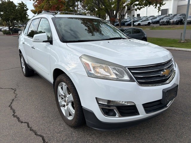 Used 2016 Chevrolet Traverse LT w/ Style and Technology Package