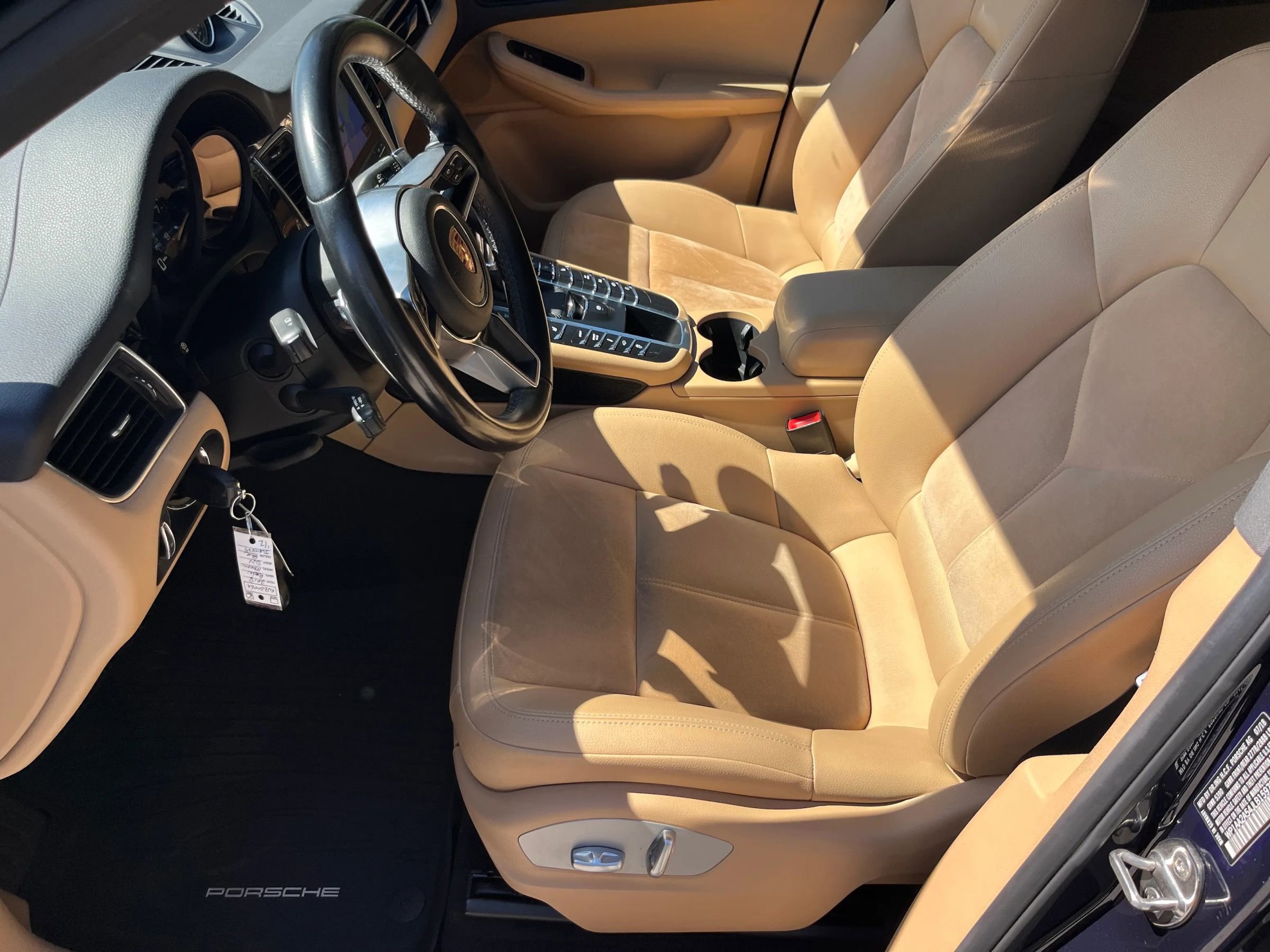 Used 2018 Porsche Macan Sport Edition image 16