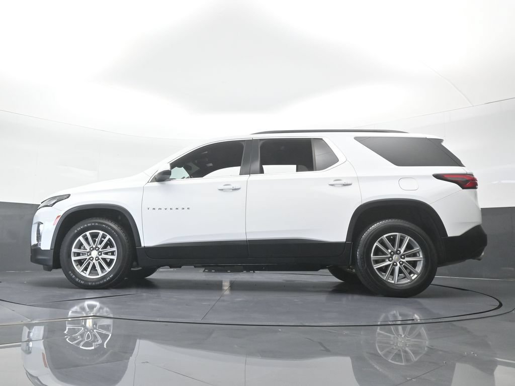 Used 2023 Chevrolet Traverse LT FWD image 57