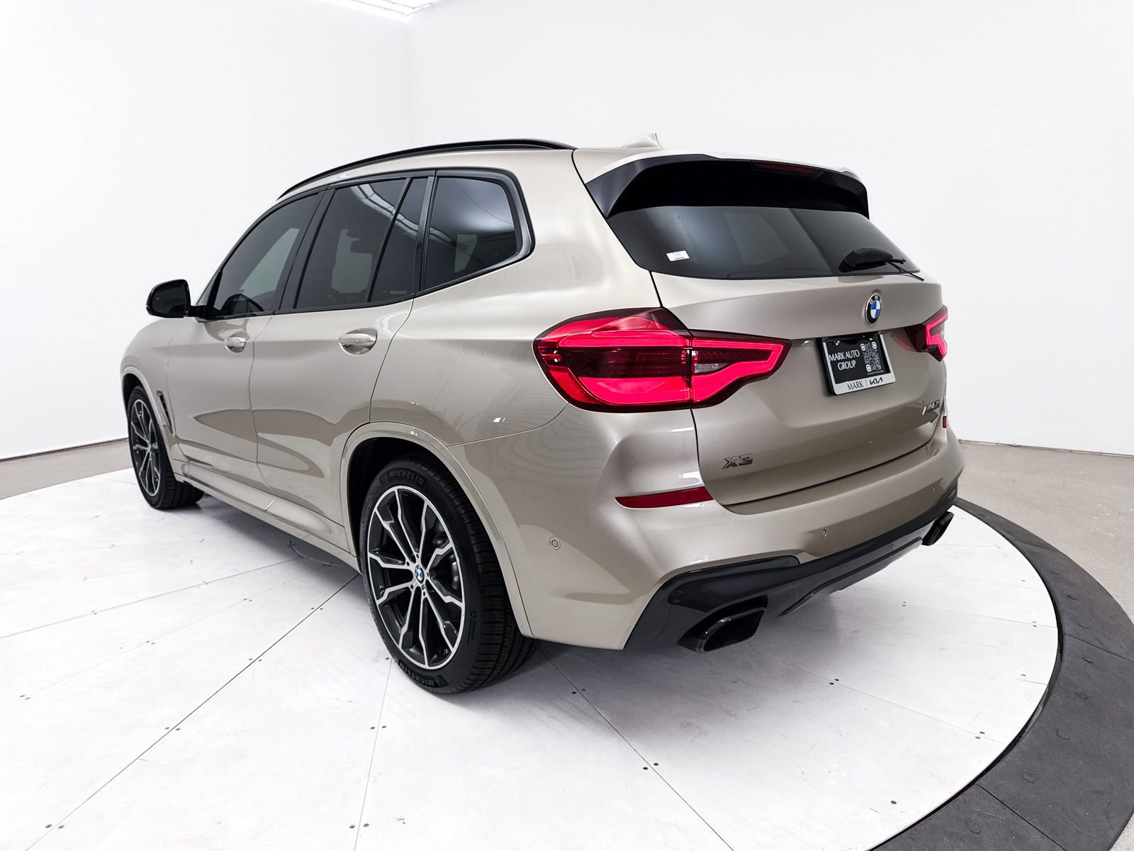 Used 2019 BMW X3 M40i w/ Premium Package image 18