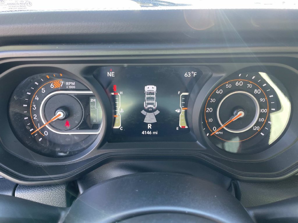 Used 2024 Jeep Wrangler Unlimited Rubicon AWD/4WD image 52